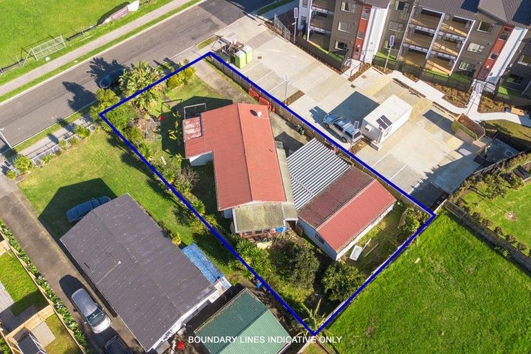 Photo of property in 20 Watchfield Close, Mangere, Auckland, 2022
