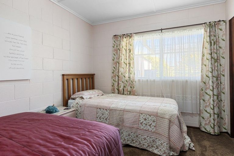 Photo of property in 22 Birch Street, Hilltop, Taupo, 3330