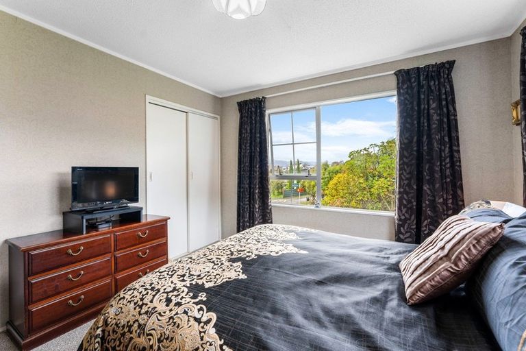 Photo of property in 81 Sunbrae Drive, Silverstream, Upper Hutt, 5019