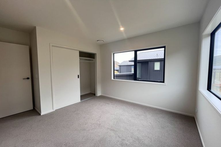 Photo of property in 77 Spur Ridge Rise, Jacks Point, 9371