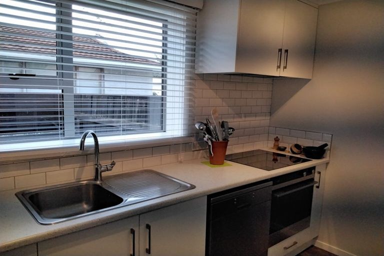 Photo of property in 1/21 Bloomfield Terrace, Hutt Central, Lower Hutt, 5010