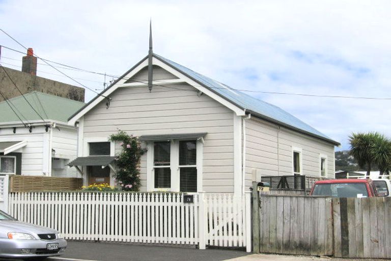Photo of property in 74 Owen Street, Newtown, Wellington, 6021
