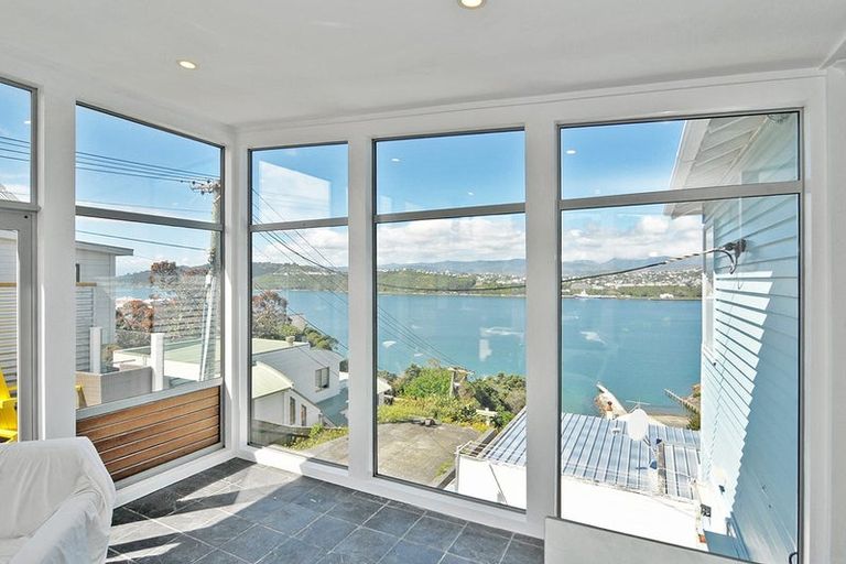 Photo of property in 87 Overtoun Terrace, Hataitai, Wellington, 6021