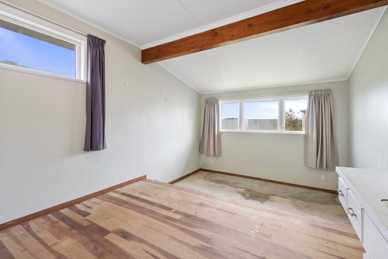 Photo of property in 130 Gillespies Line, Cloverlea, Palmerston North, 4412