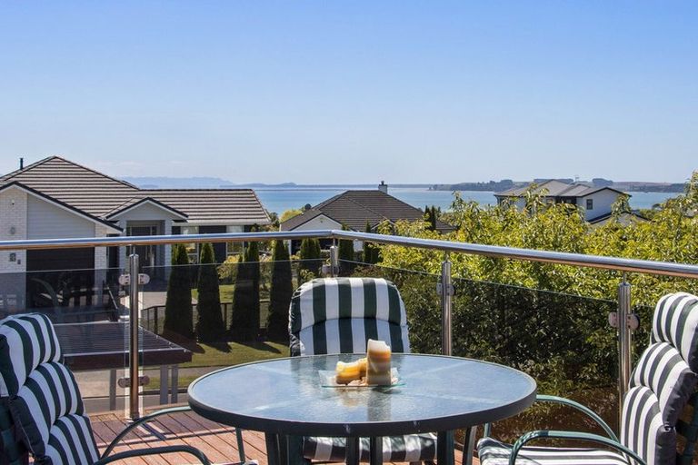 Photo of property in 26 Holyoake Terrace, Omokoroa, 3114