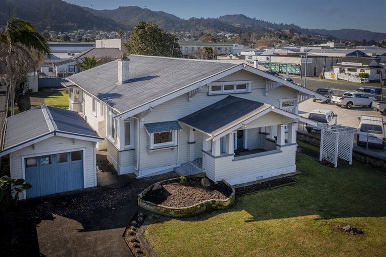 Photo of property in 402 Queen Sh25 Street, Thames, 3500