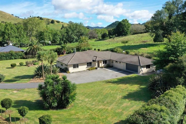 Photo of property in 24b Cogswell Road, Raglan, 3295