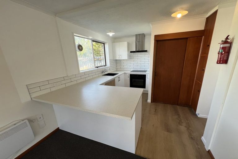 Photo of property in 4/8 Peer Street, Upper Riccarton, Christchurch, 8041