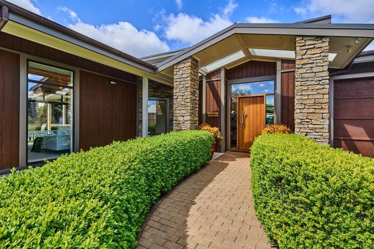 Photo of property in 24a Hautana Square, Woburn, Lower Hutt, 5010