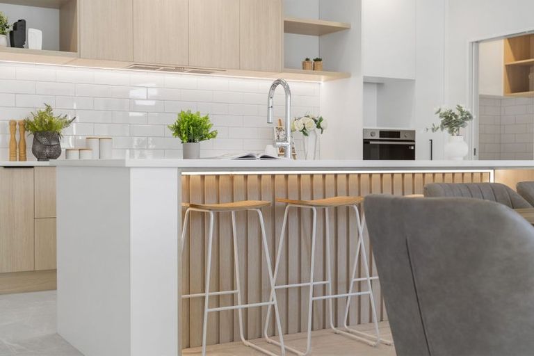 Photo of property in 21 Korowhiti Road, Clarks Beach, 2122