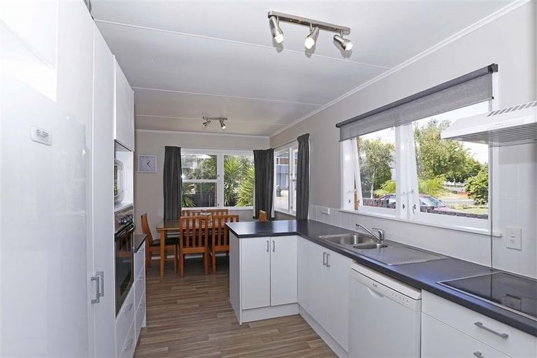 Photo of property in 5 Manuka Street, Pukete, Hamilton, 3200