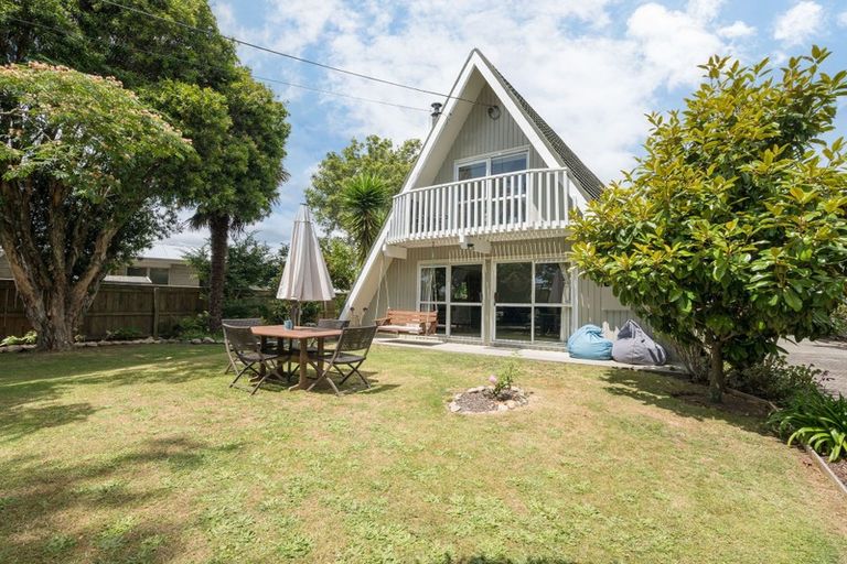 Photo of property in 62 Lord Rutherford Road North, Brightwater, 7022