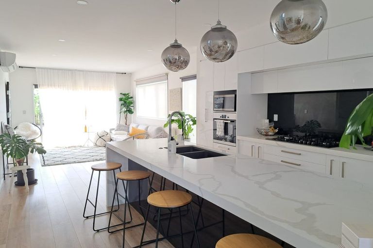 Photo of property in 2 Blackbird Lane, Hobsonville, Auckland, 0616