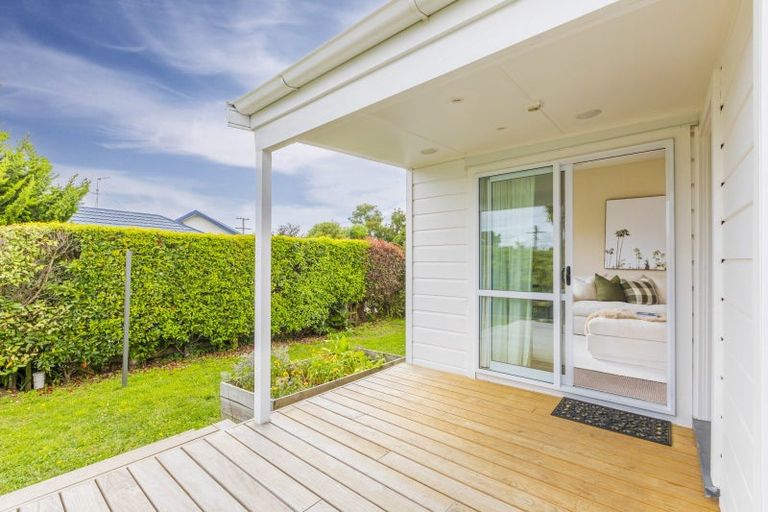 Photo of property in 59 Ferry Road, Clive, 4102