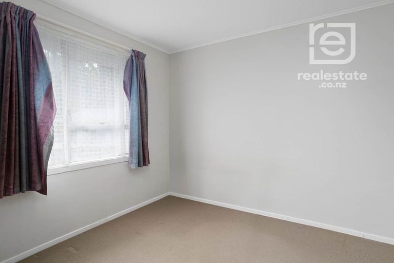 Photo of property in 59 Peach Road, Glenfield, Auckland, 0629