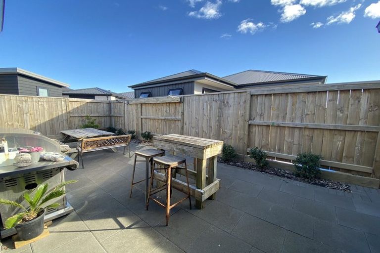 Photo of property in 6 Oioi Lane, Poike, Tauranga, 3112