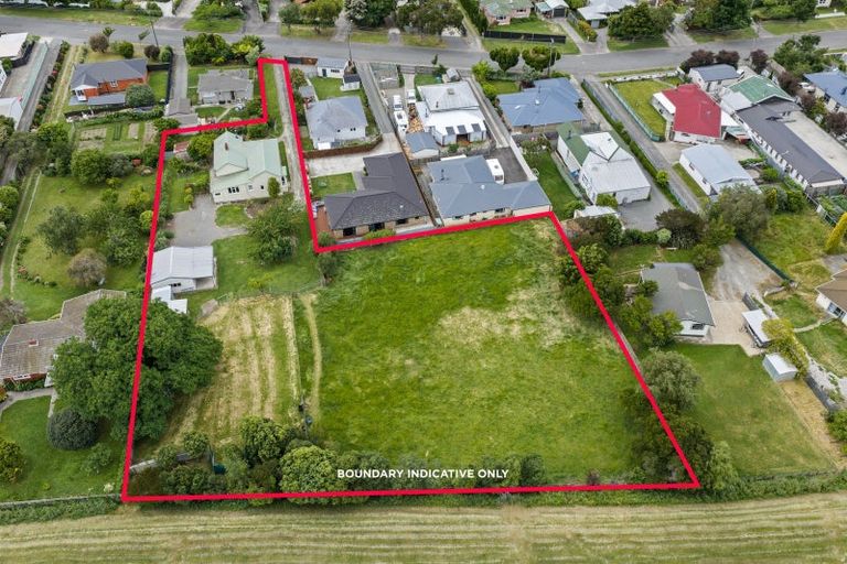 Photo of property in 42 Dillons Point Road, Islington, Blenheim, 7201