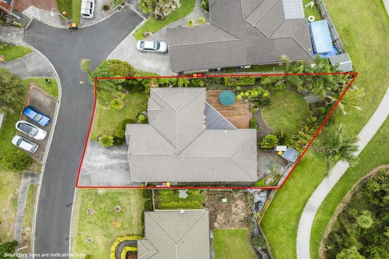 Photo of property in 9 Corfield Way, Burswood, Auckland, 2013