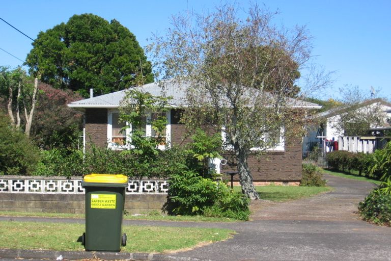 Photo of property in 20 Brains Road, Kelston, Auckland, 0602