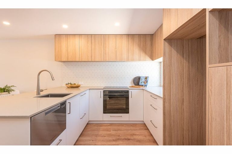 Photo of property in 9/77 Deans Avenue, Riccarton, Christchurch, 8011