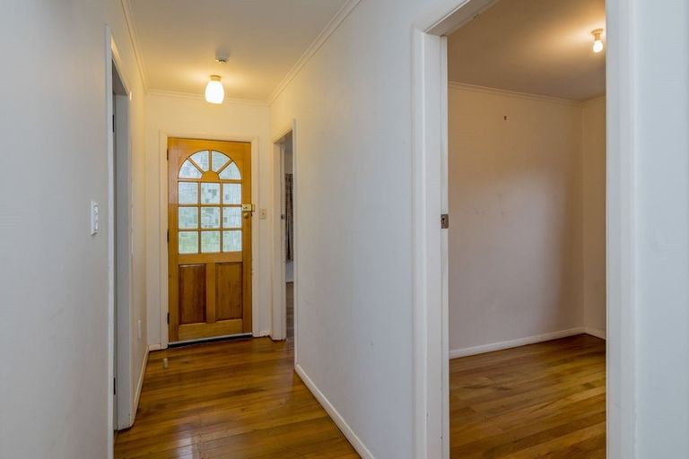 Photo of property in 121 Tilley Road, Paekakariki, 5034