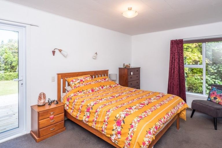 Photo of property in 11 Millvale Street, Waikanae, 5036