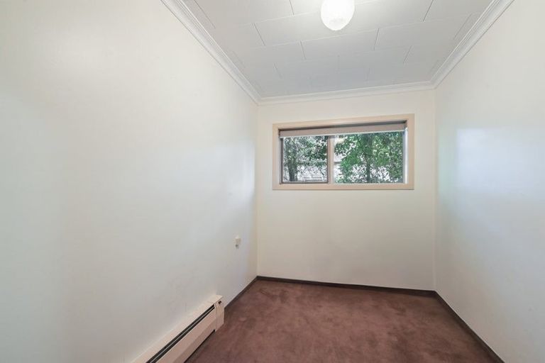 Photo of property in 14 Banks Place, Rangiora, 7400