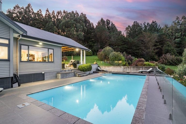 Photo of property in 36 Hoeke Road, Carrington, Carterton, 5791