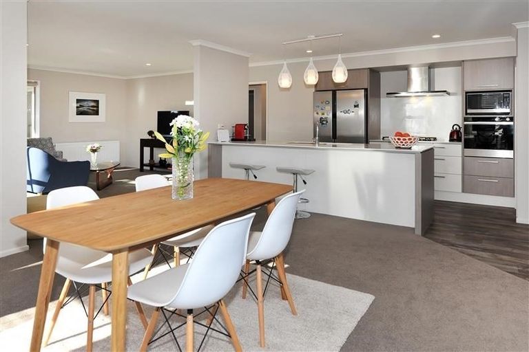 Photo of property in 14 Win Place, Richmond, 7020