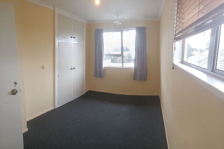 Photo of property in 1/7 Delaware Crescent, Russley, Christchurch, 8042