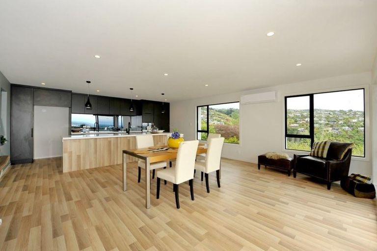 Photo of property in 11b Inverness Lane, Redcliffs, Christchurch, 8081