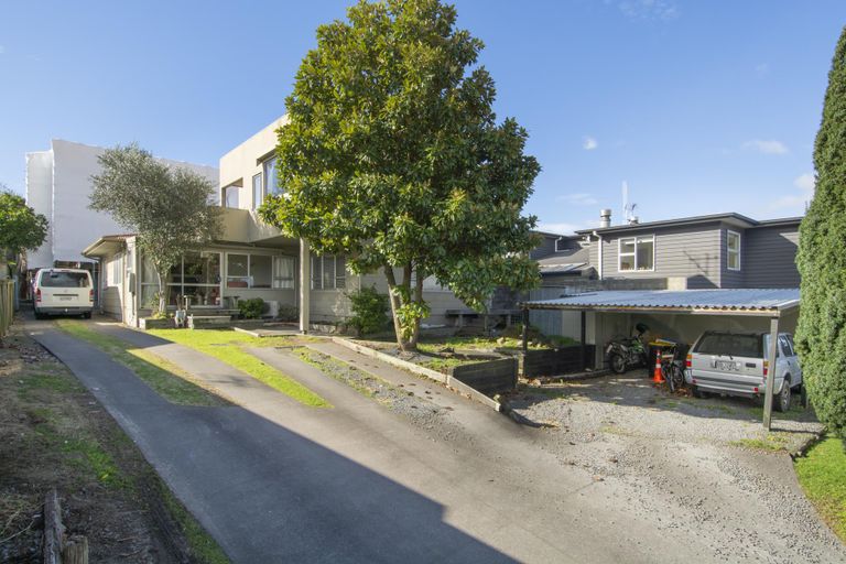 Photo of property in 3a Valley Road, Mount Maunganui, 3116