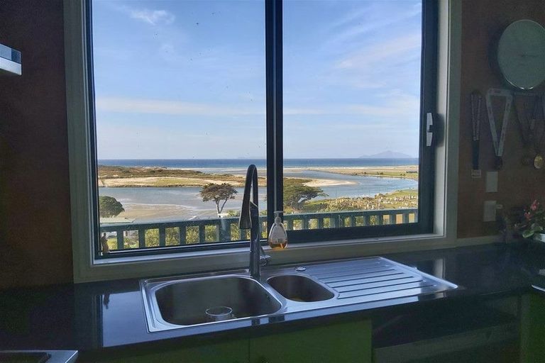 Photo of property in 43 Seascape Crescent, Waipu, 0582