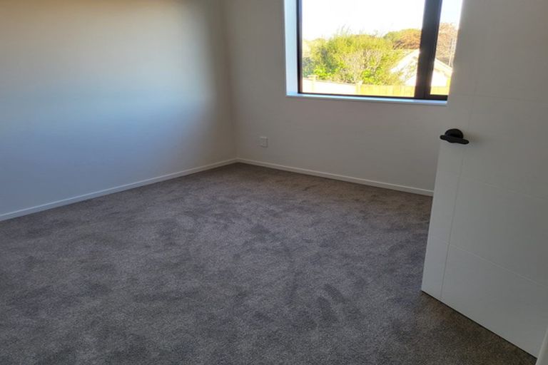 Photo of property in 42a Donegal Park Drive, Flat Bush, Auckland, 2019