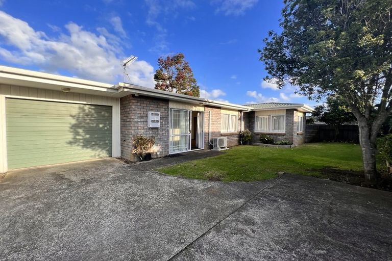 Photo of property in 8c Helvetia Road, Pukekohe, 2120