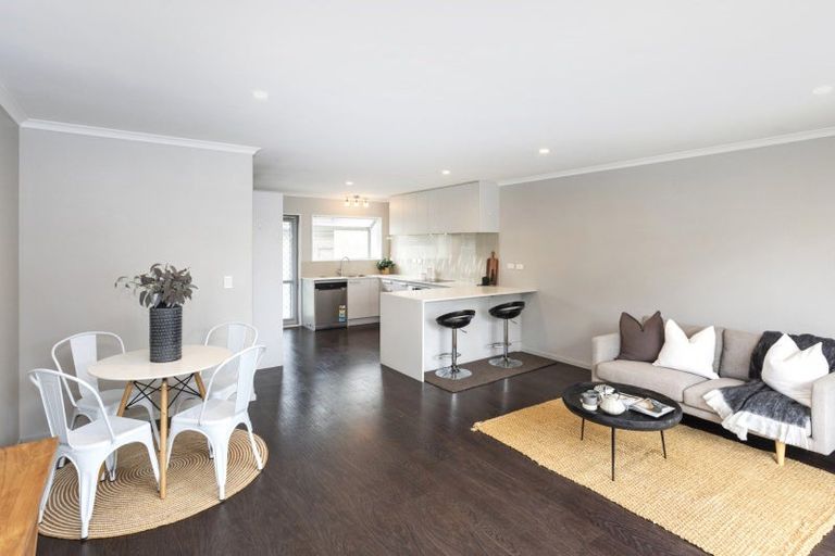 Photo of property in 2/50 Charles Street, Waltham, Christchurch, 8011