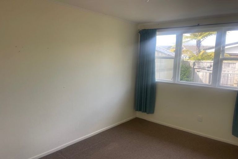 Photo of property in 14b Parera Grove, Heretaunga, Upper Hutt, 5018