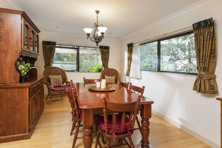 Photo of property in 30e Schnapper Rock Road, Schnapper Rock, Auckland, 0632