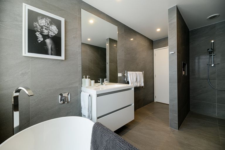 Photo of property in 7 Awatira Drive, Papamoa Beach, Papamoa, 3118