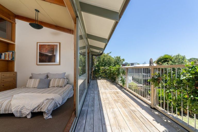 Photo of property in 12 Park Drive, Raglan, 3225