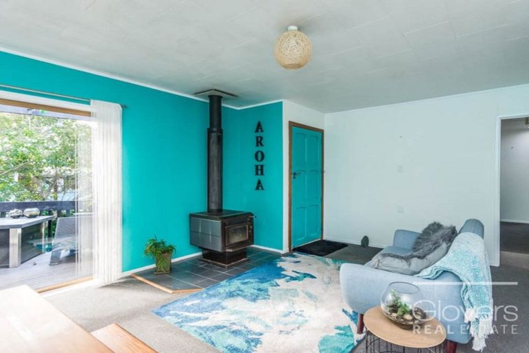 Photo of property in 47 Kamara Road, Glen Eden, Auckland, 0602