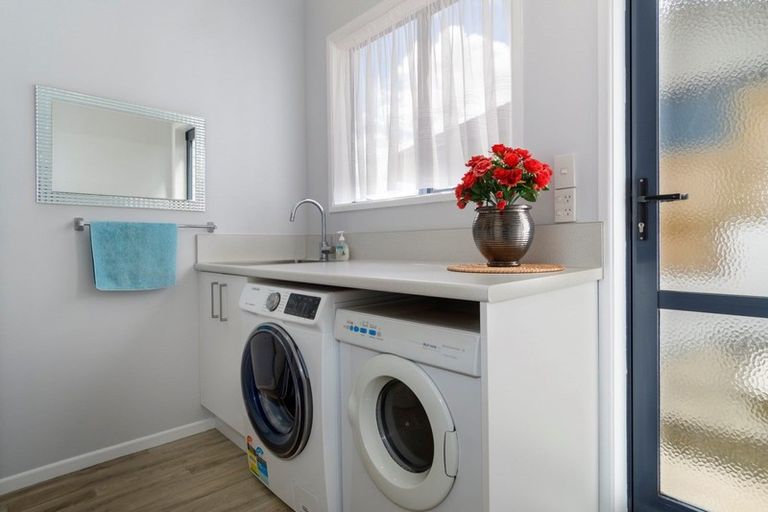 Photo of property in 16 Sterling Gate Drive, Bethlehem, Tauranga, 3110