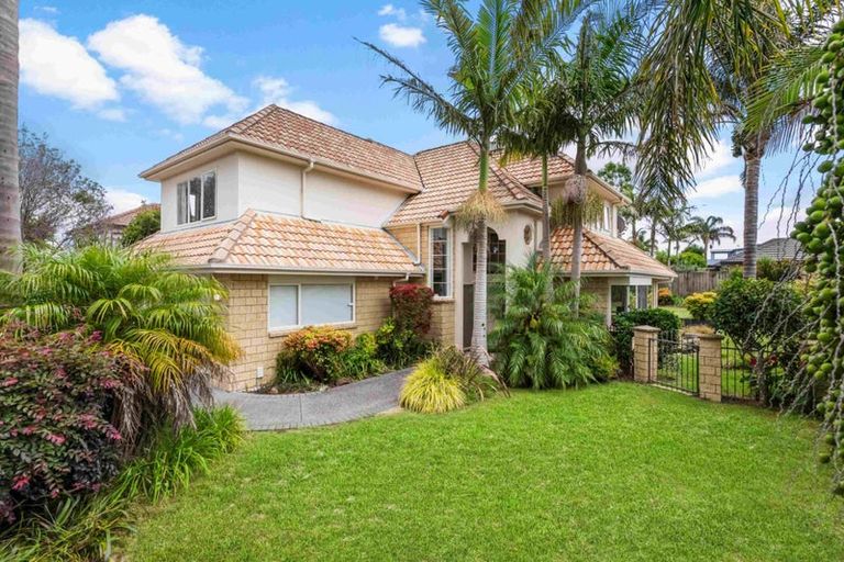 Photo of property in 94 Longford Park Drive, Takanini, 2112