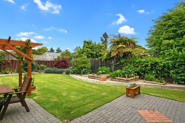 Photo of property in 3 Longfellow Street, Leamington, Cambridge, 3432