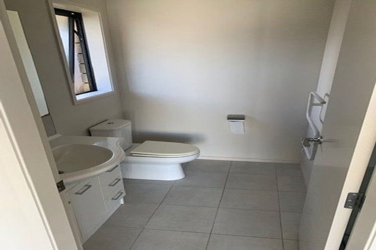 Photo of property in 30b Windsor Road, Bellevue, Tauranga, 3110