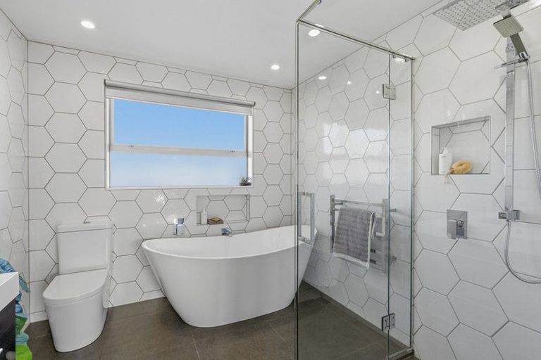 Photo of property in 86 Robertson Street, Gore, 9710