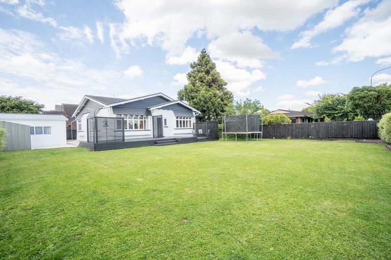 Photo of property in 201 Fitzherbert Avenue, West End, Palmerston North, 4410
