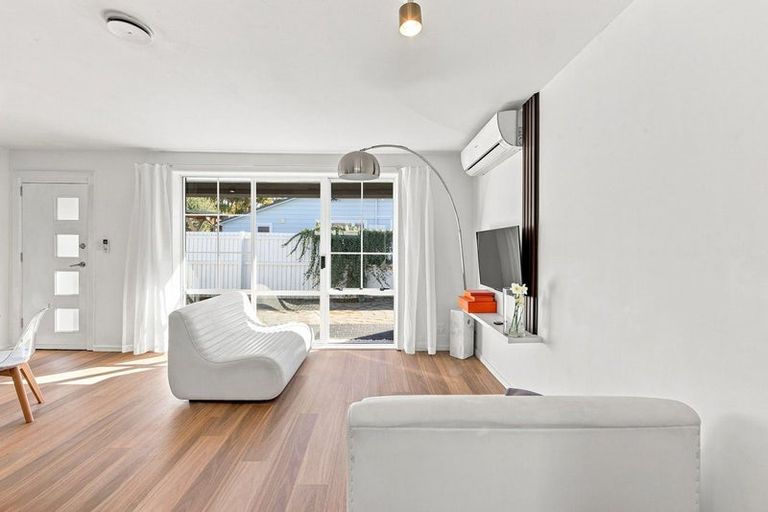 Photo of property in 1/12 Gibbon Street, Sydenham, Christchurch, 8023