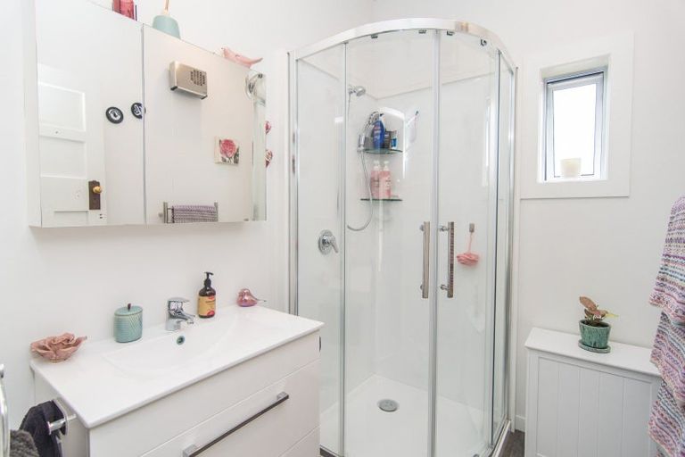 Photo of property in 15 Saint George Street, Watlington, Timaru, 7910