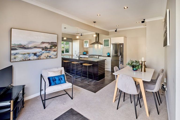 Photo of property in 11 Hathaway Avenue, Boulcott, Lower Hutt, 5010